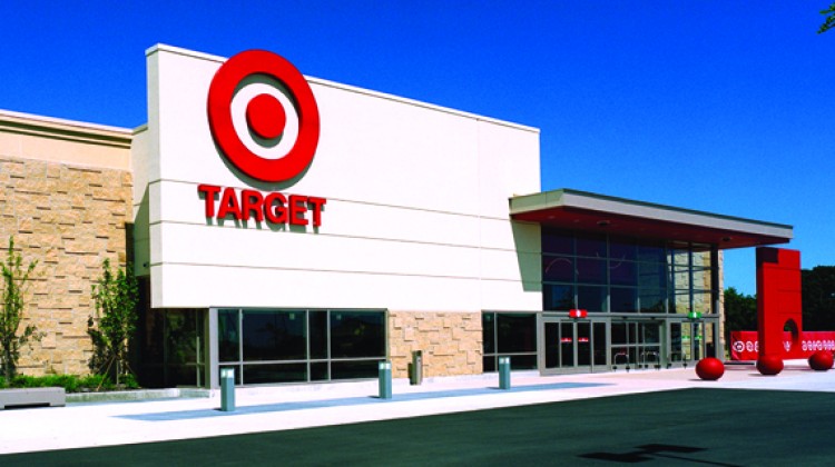 Target to raise minimum wage for workers