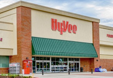 Hy-Vee promotes Marshall, Baty to new roles