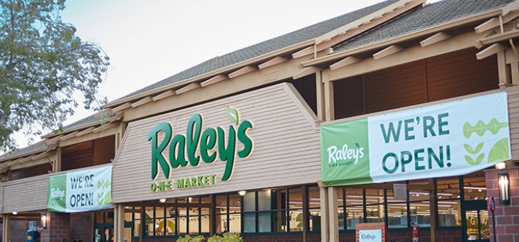 Converted Raley’s O-N-E Market opens