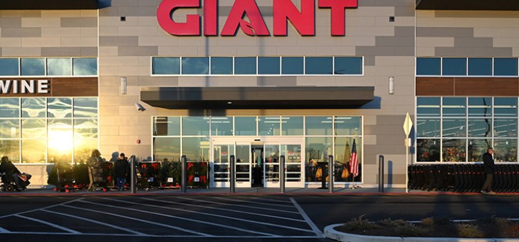 GIANT promotes five executives