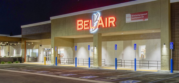 Raley’s reopens Bel Air in Arden Park store