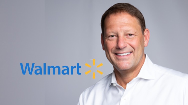 Walmart chief merchant Charles Redfield to step down